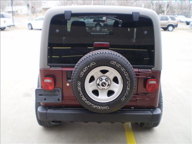 Jeep Wrangler 2003 photo 2