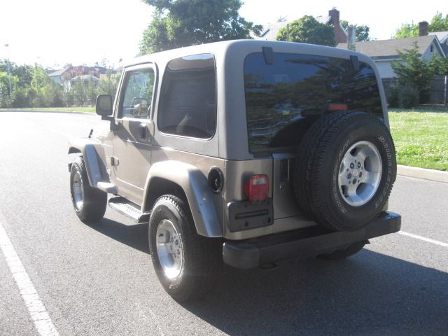 Jeep Wrangler 3.5 SE SUV