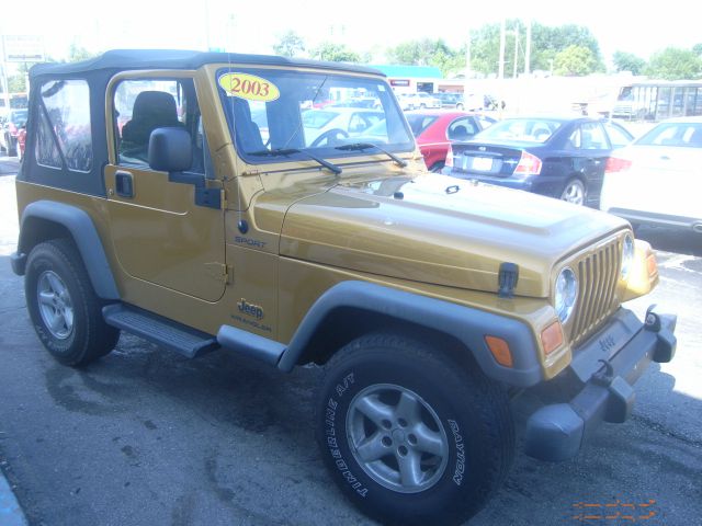 Jeep Wrangler 2003 photo 2