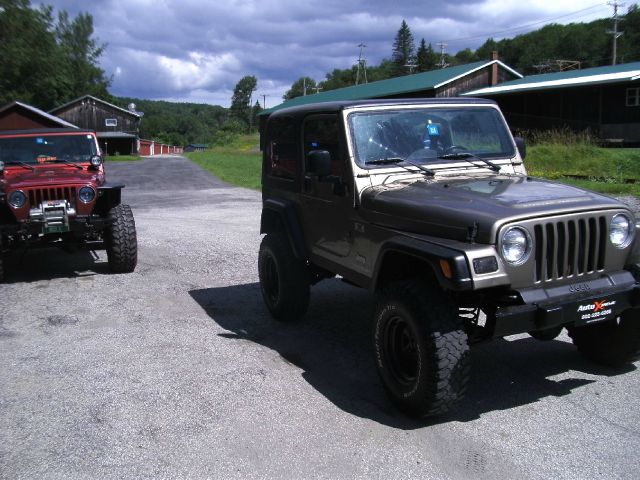 Jeep Wrangler 2003 photo 3