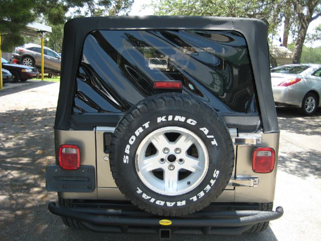 Jeep Wrangler 2004 photo 4