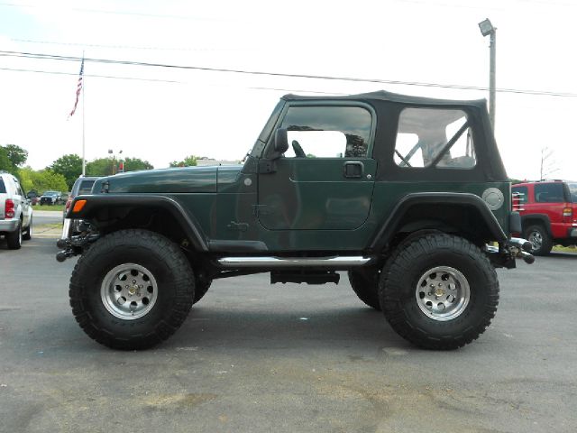 Jeep Wrangler 2004 photo 21