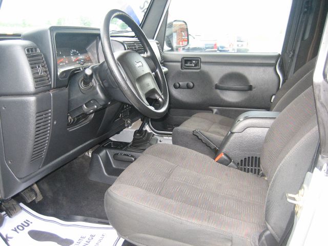 Jeep Wrangler 2004 photo 13