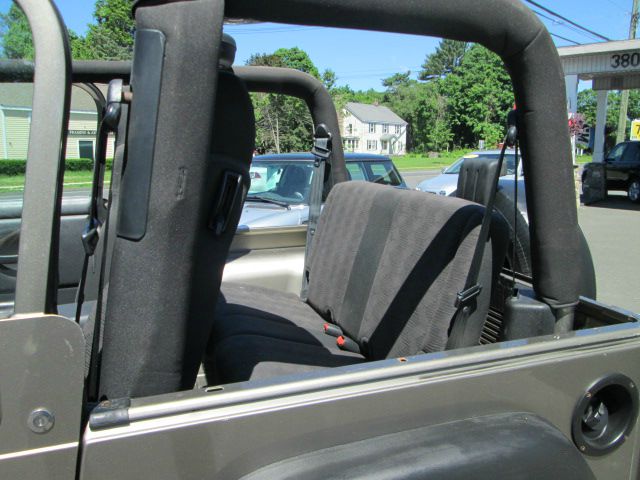 Jeep Wrangler 2004 photo 8