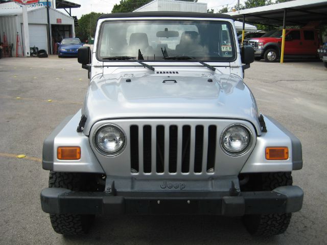 Jeep Wrangler 2004 photo 2