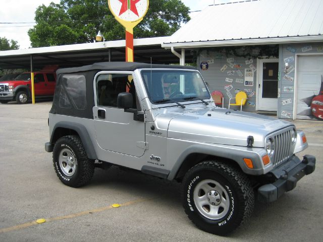 Jeep Wrangler 2004 photo 4