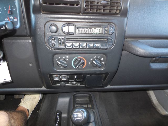 Jeep Wrangler 2004 photo 4