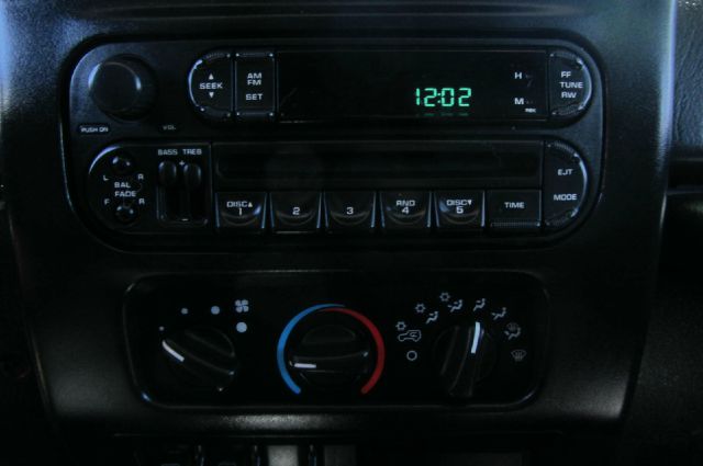 Jeep Wrangler 2004 photo 16