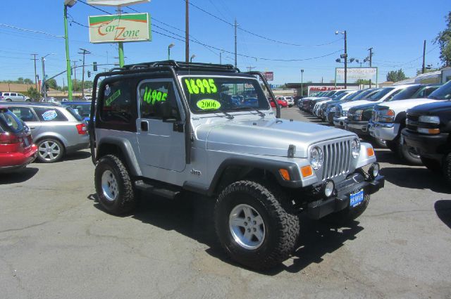 Jeep Wrangler 2004 photo 20