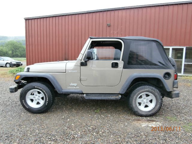 Jeep Wrangler 2004 photo 2