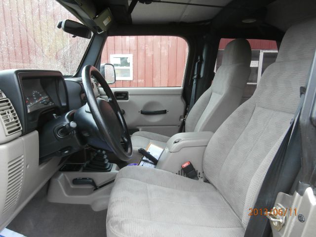 Jeep Wrangler 2004 photo 4