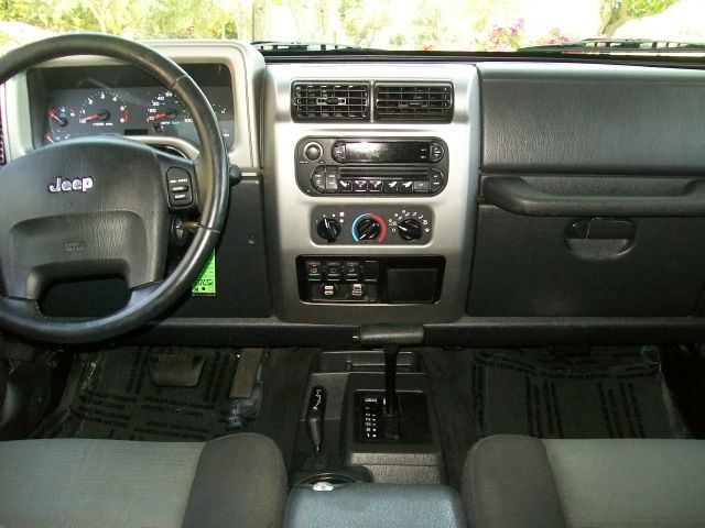 Jeep Wrangler 2005 photo 5