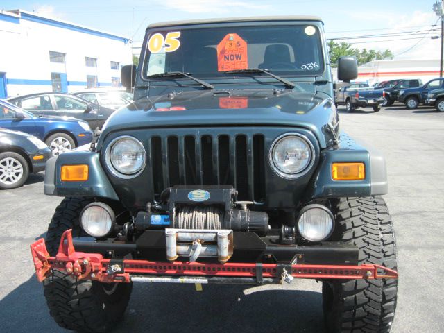 Jeep Wrangler 2005 photo 3