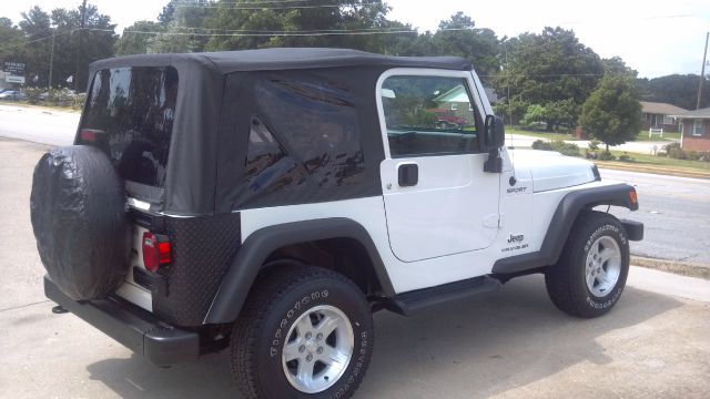 Jeep Wrangler 2005 photo 4