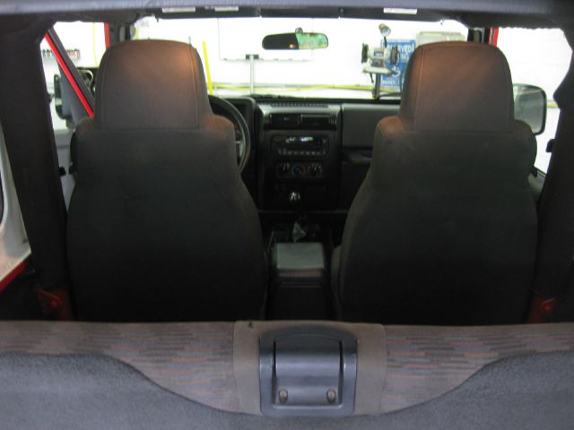 Jeep Wrangler 2005 photo 3