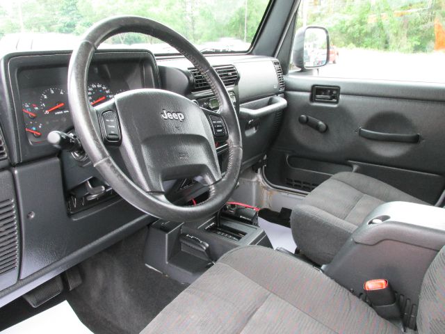 Jeep Wrangler 2005 photo 12