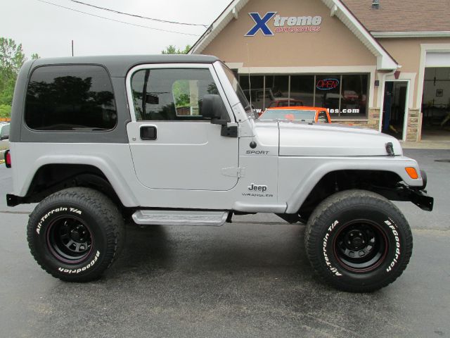 Jeep Wrangler 2005 photo 13