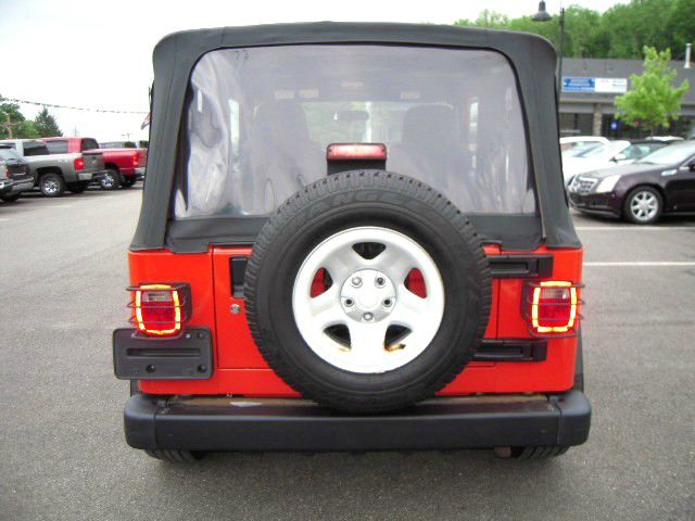 Jeep Wrangler 2005 photo 4