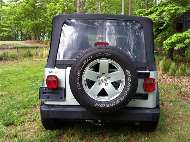 Jeep Wrangler 2005 photo 22