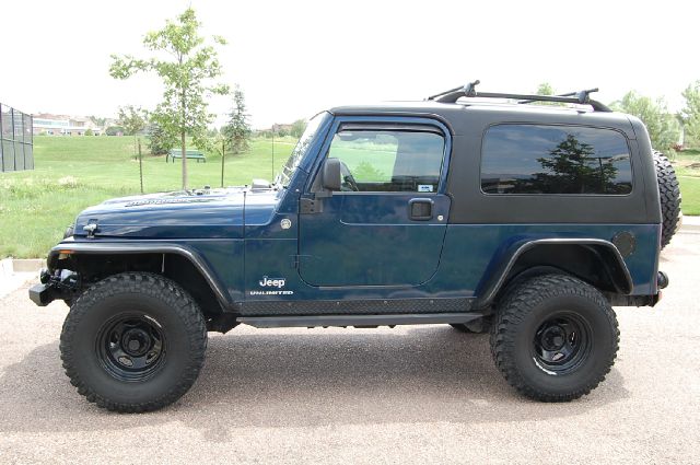 Jeep Wrangler 2005 photo 2