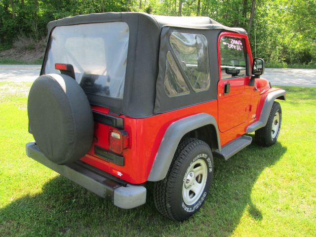 Jeep Wrangler 2005 photo 2