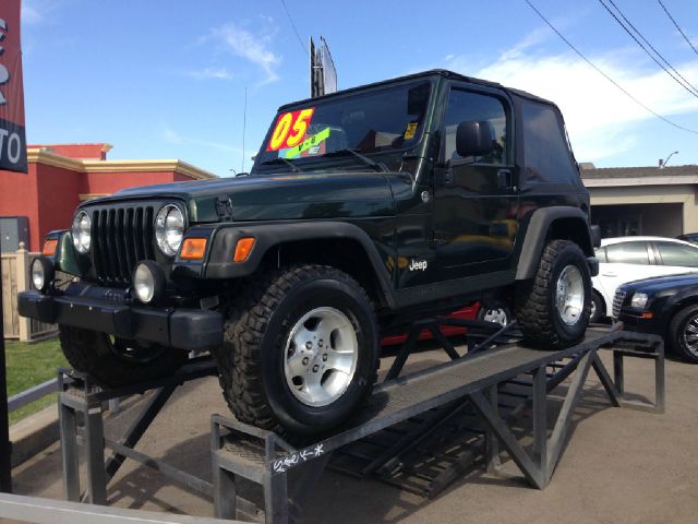 Jeep Wrangler 2005 photo 2