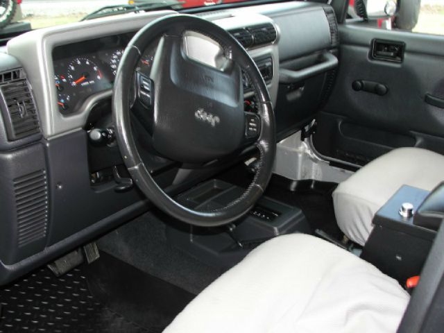 Jeep Wrangler 2005 photo 2