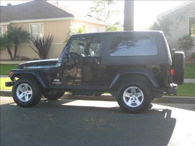 Jeep Wrangler 2005 photo 2