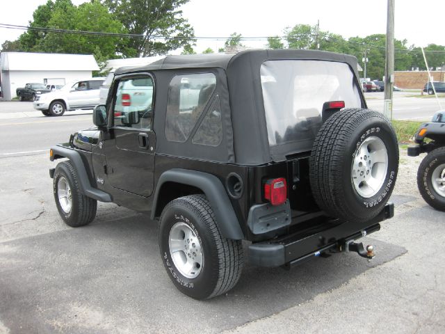 Jeep Wrangler 2005 photo 4