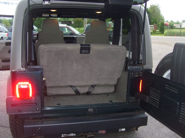 Jeep Wrangler 2006 photo 3