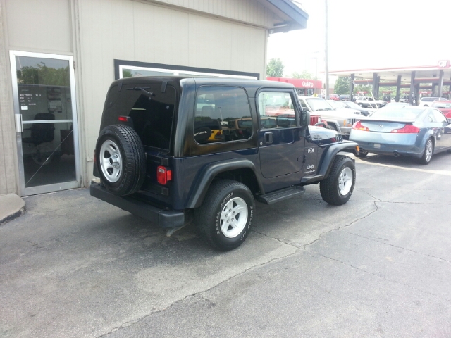 Jeep Wrangler 2006 photo 2