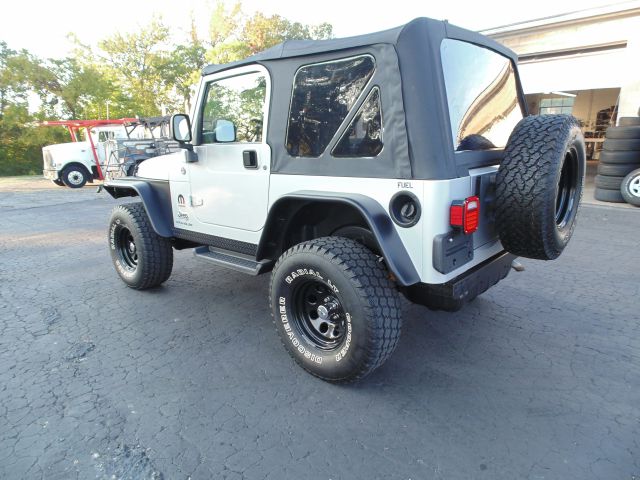 Jeep Wrangler 2006 photo 2