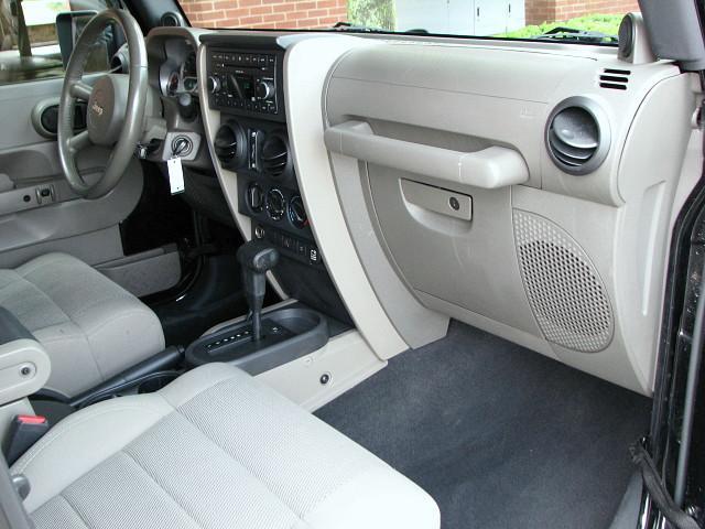 Jeep Wrangler 2007 photo 18