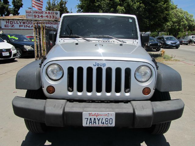 Jeep Wrangler 1500 Extended Cargo Clean SUV