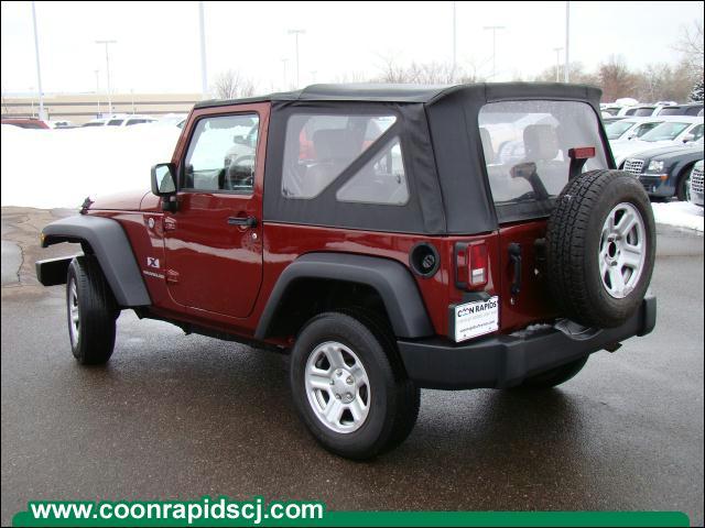 Jeep Wrangler 2007 photo 2