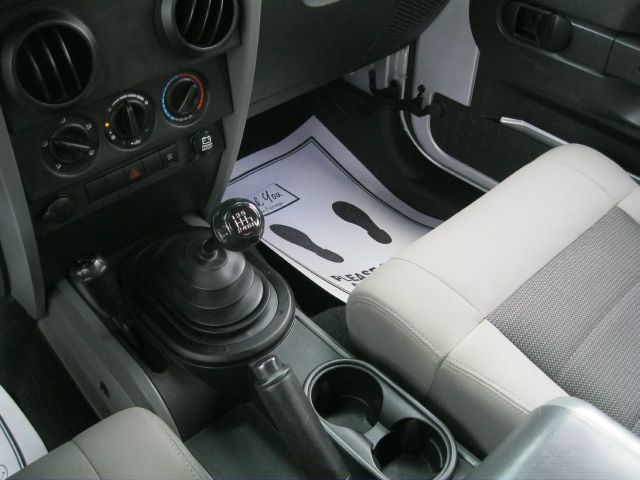 Jeep Wrangler 2008 photo 10