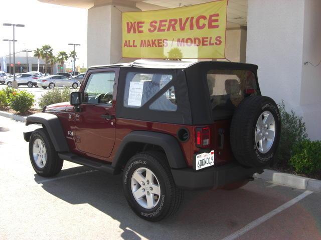 Jeep Wrangler 2008 photo 2