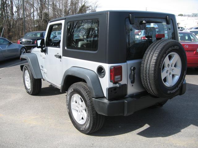 Jeep Wrangler 2008 photo 2