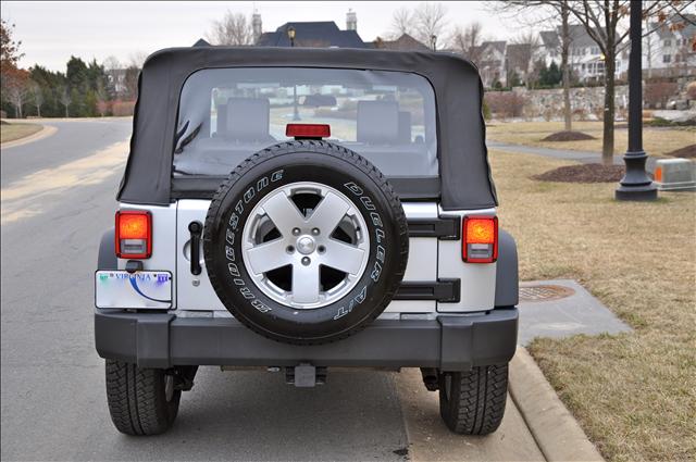 Jeep Wrangler 2008 photo 2