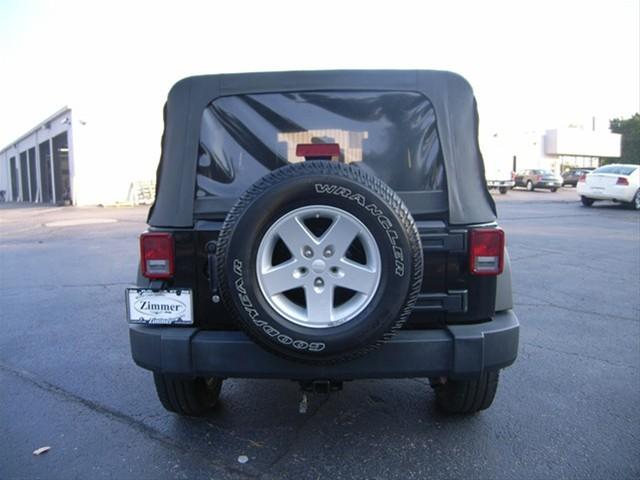 Jeep Wrangler 2008 photo 2