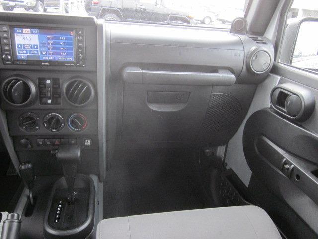 Jeep Wrangler 2008 photo 2