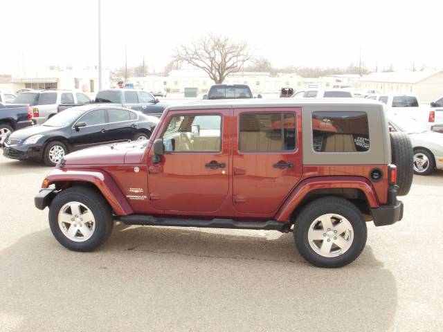 Jeep Wrangler HB Manual SPEC (natl) Sport Utility