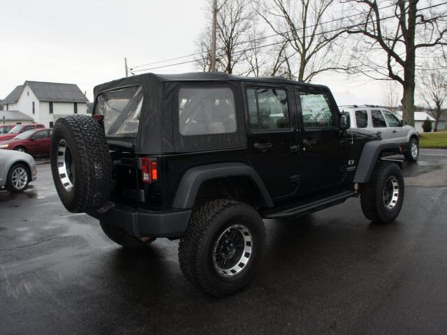 Jeep Wrangler 2008 photo 2