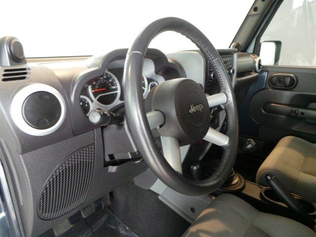 Jeep Wrangler 2008 photo 11