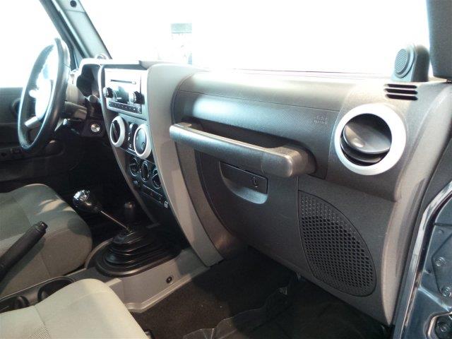 Jeep Wrangler 2008 photo 17