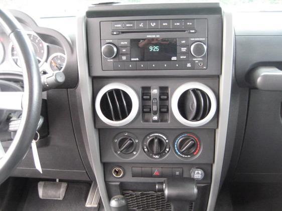 Jeep Wrangler 2009 photo 6