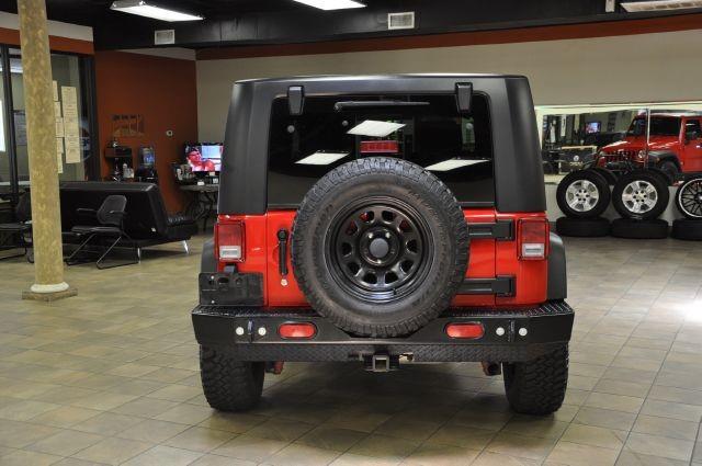 Jeep Wrangler 2010 photo 1