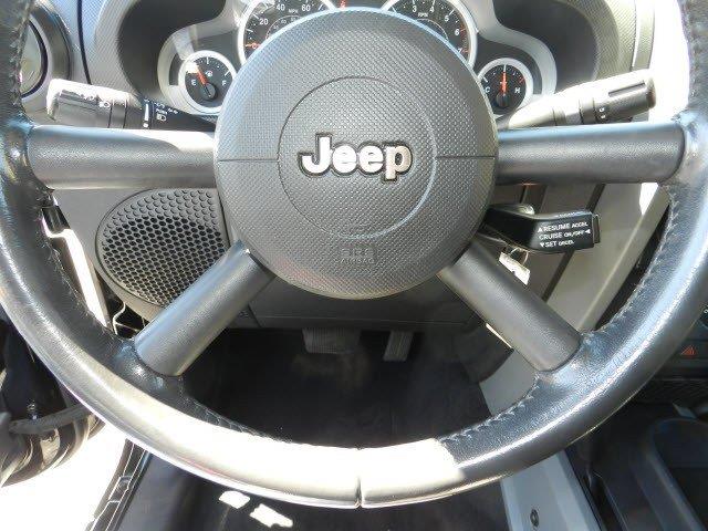 Jeep Wrangler 2010 photo 6