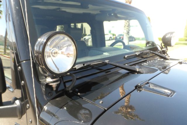 Jeep Wrangler 2010 photo 12