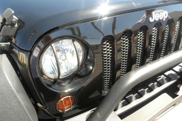 Jeep Wrangler 2010 photo 20